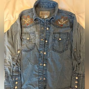 Kid's Flying Swallows Embroidered Denim Shirt (M)